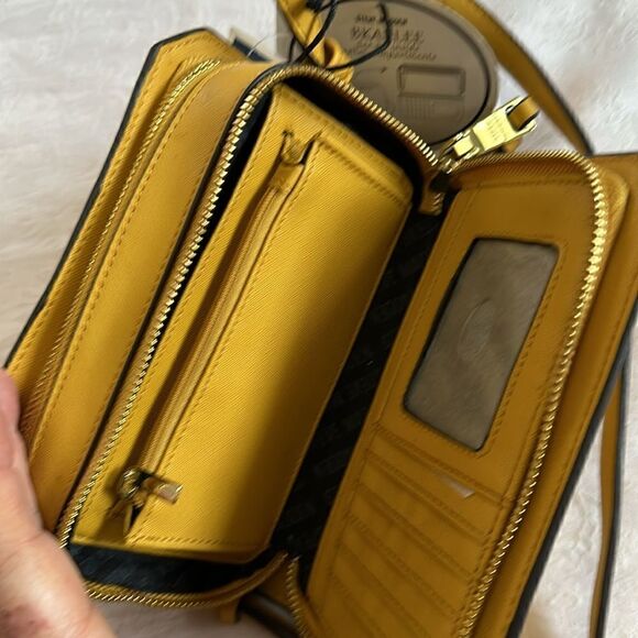 Steve Madden Mustard Yellow Bkarlee Crossbody Bag Wallet - Picture 4 of 14